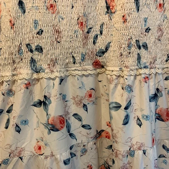 Shabby Chic Floral Tiered Ruffle Maxi Dress - Picture 3 of 3